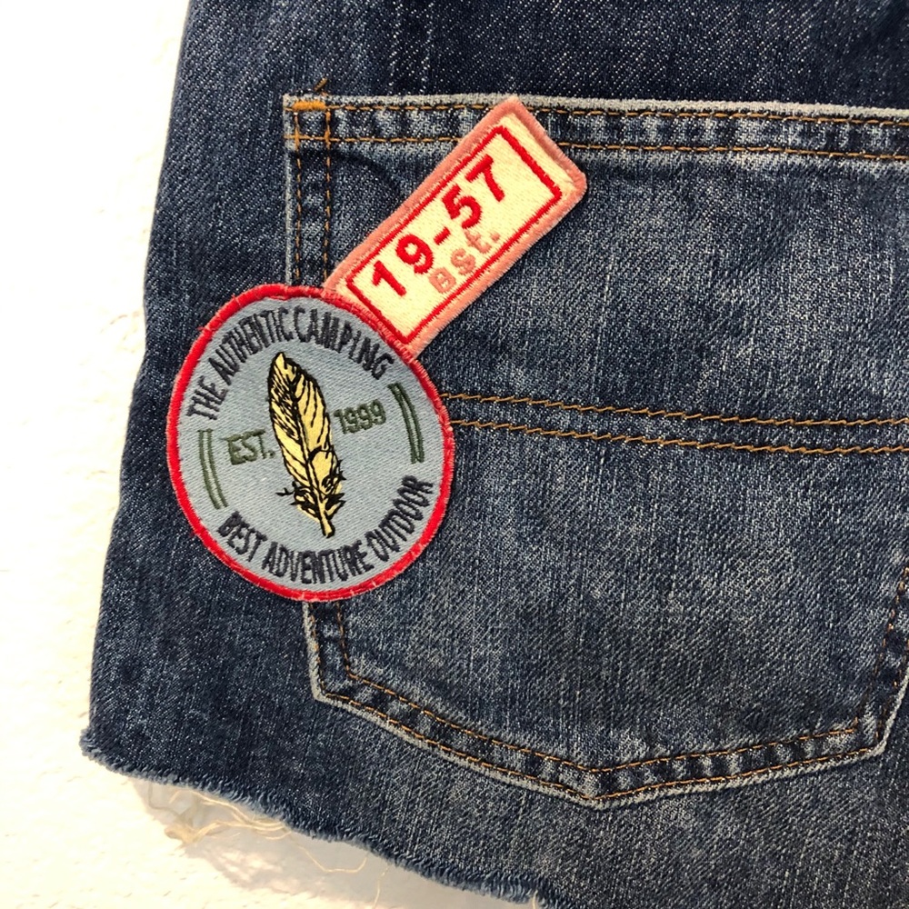 Topshop Blue Distressed Jean Shorts with Patch Details - Picture 6 of 12